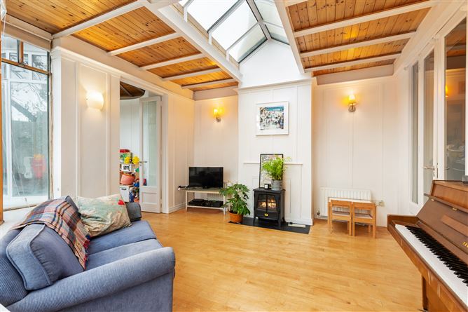 30 Villarea Park, Glenageary, County Dublin