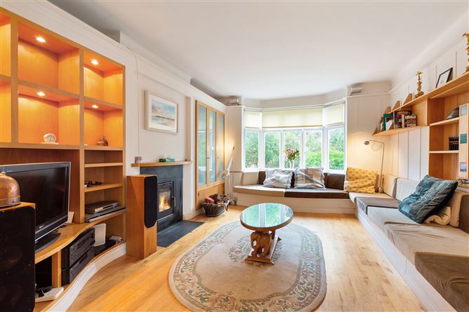 30 Villarea Park, Glenageary, County Dublin