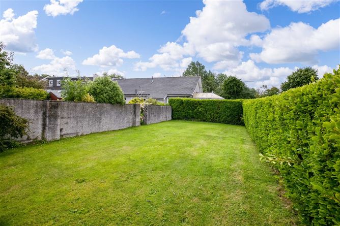 4 Cluny Grove, Killiney, South County Dublin