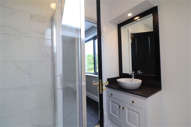 10 Sli Rohan, Cullenagh, Ballina, Tipperary