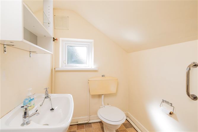 142 Willow Park Avenue, Glasnevin, Dublin 11