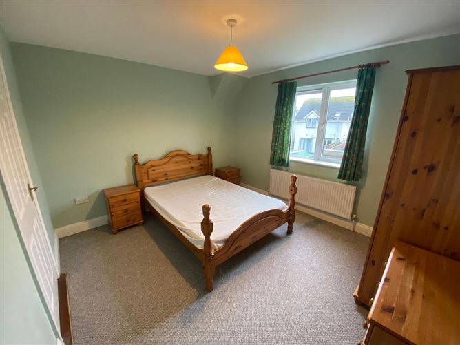 60 An Caislean Drive, Ballincollig, Cork