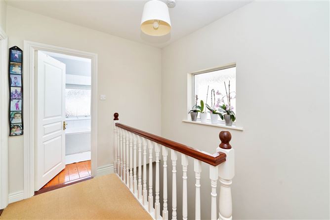 9 Riverwood Crescent, Castleknock, Dublin 15, County Dublin