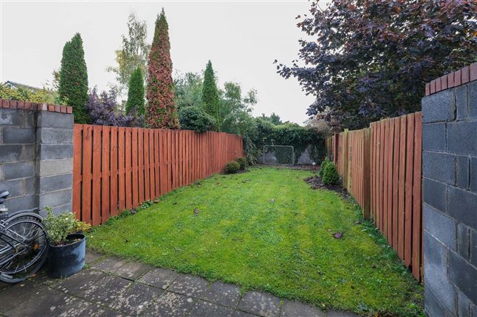 24 Fernleigh Grove, Carpenterstown, Castleknock, Dublin 15