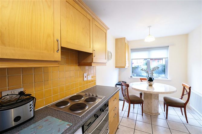 24 Fernleigh Grove, Carpenterstown, Castleknock, Dublin 15