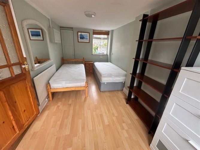 52 Cabinteely Avenue, Cabinteely, Dublin 18