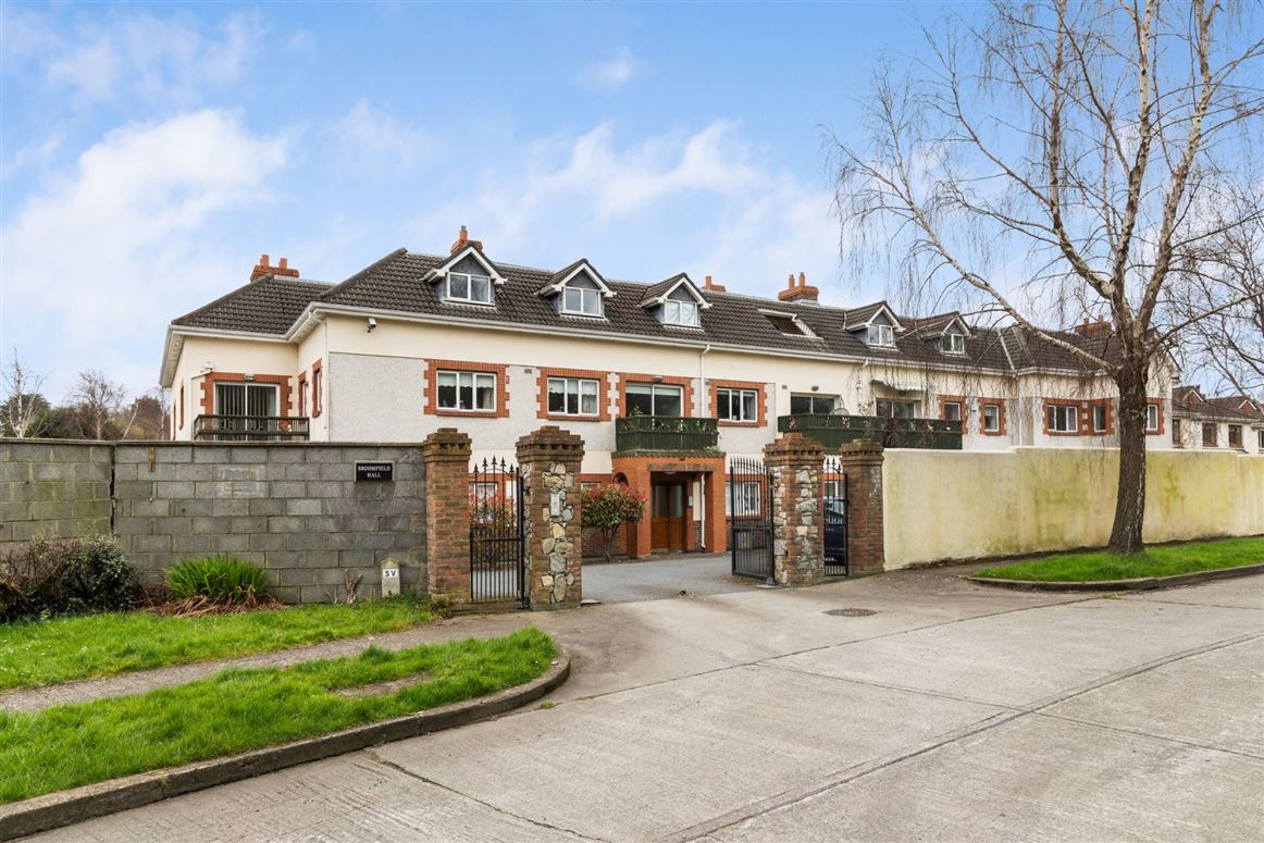 14 Broomfield Hall, Shankill, Dublin 18