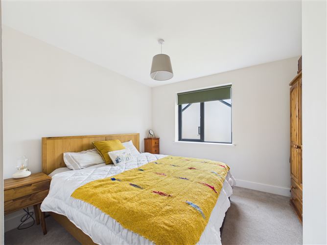 Photo 16 of 26 — 134 Waterfall Heights, Waterfall Road, Bishopstown, Cork