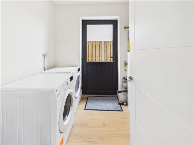 Photo 11 of 26 — 134 Waterfall Heights, Waterfall Road, Bishopstown, Cork