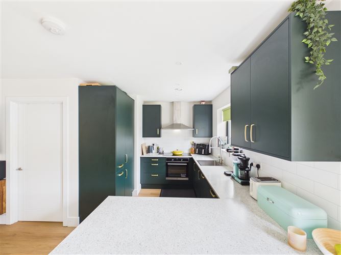 Photo 9 of 26 — 134 Waterfall Heights, Waterfall Road, Bishopstown, Cork