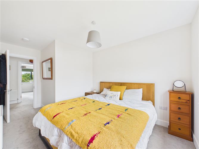 Photo 17 of 26 — 134 Waterfall Heights, Waterfall Road, Bishopstown, Cork