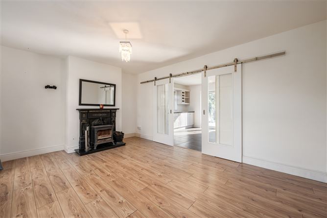 24 Templeroe, Shanballymore, Mallow, Co. Cork.
