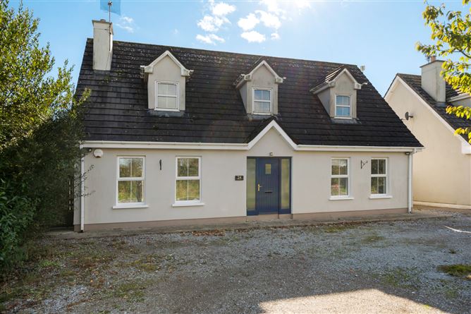 Photo 2 of 25 — 24 Templeroe, Shanballymore, Mallow, Co. Cork.