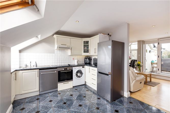 The Penthouse, 8 Mount Prospect House, Clontarf, Dublin 3