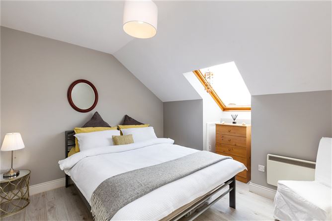 The Penthouse, 8 Mount Prospect House, Clontarf, Dublin 3