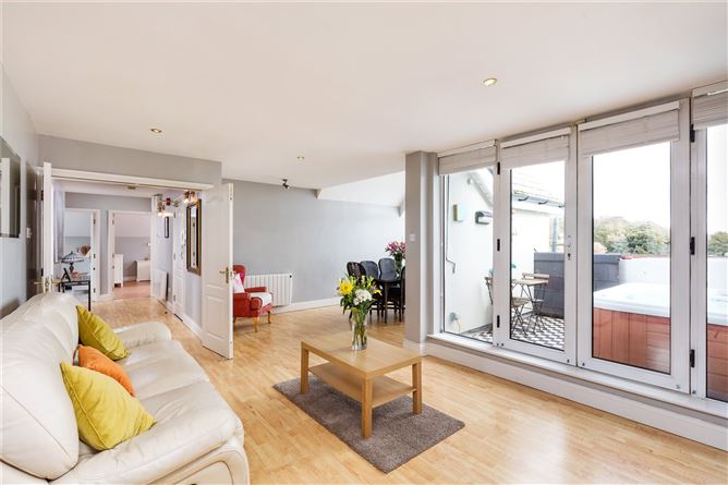 The Penthouse, 8 Mount Prospect House, Clontarf, Dublin 3
