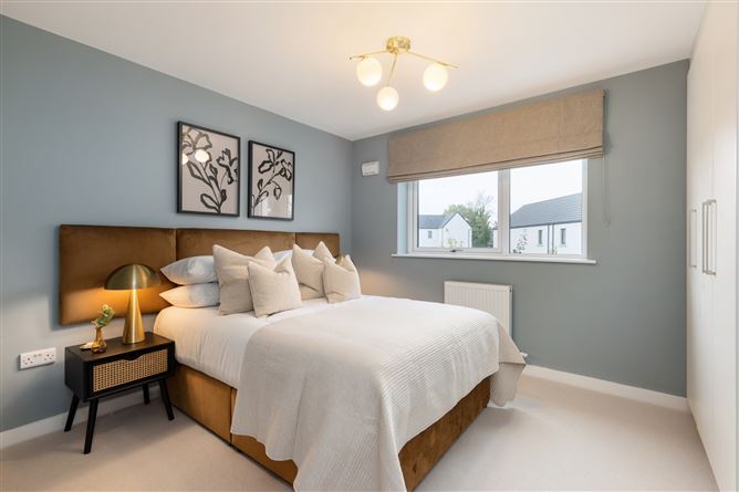 https://photos-a.propertyimages.ie/media/7/7/2/4586277/0bf4888d-0dc5-404b-bbe2-d5283b059577_l.jpg