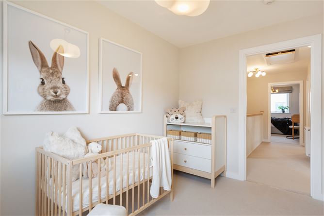 https://photos-a.propertyimages.ie/media/7/7/2/4586277/0bf4888d-0dc5-404b-bbe2-d5283b059577_l.jpg