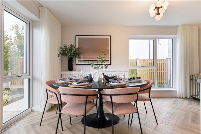 https://photos-a.propertyimages.ie/media/7/7/2/4586277/0bf4888d-0dc5-404b-bbe2-d5283b059577_l.jpg