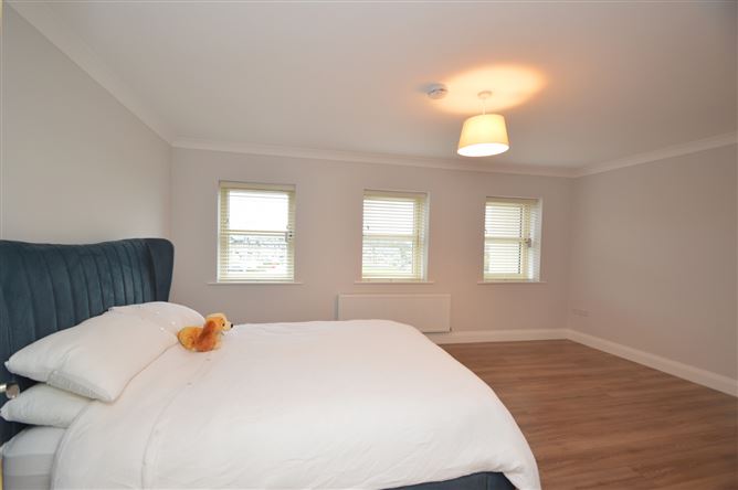 24 Lios na mBan, Ladysbridge, Midleton, Cork
