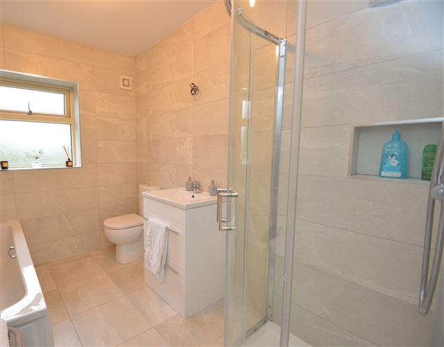 24 Lios na mBan, Ladysbridge, Midleton, Cork