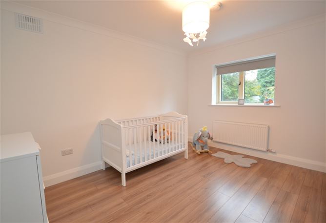 24 Lios na mBan, Ladysbridge, Midleton, Cork