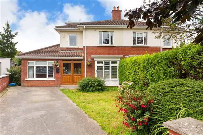 7 Woodstown Close, Knocklyon, Dublin 16
