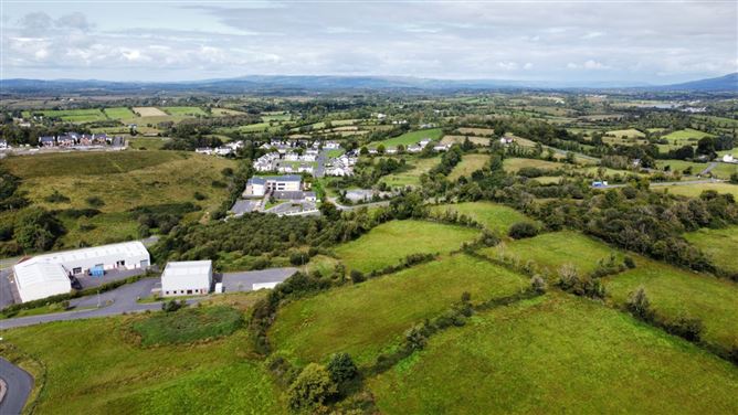 Development Site 10.63 Acres, Castlecarra Road, Carrick on Shannon, Co. Leitrim
