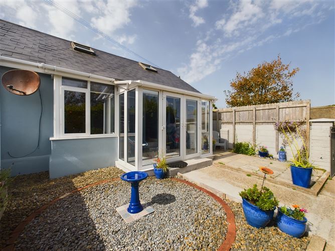 1 Saint Ledger Villas, Doneraile Place, Tramore, Waterford