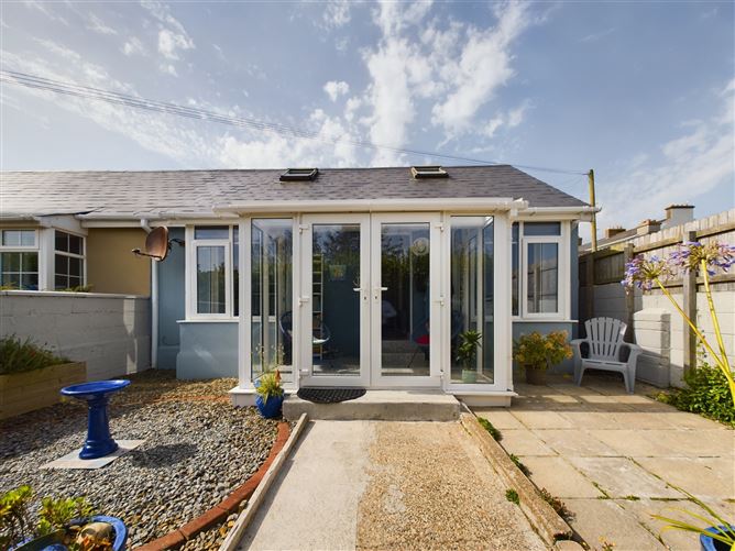 1 Saint Ledger Villas, Doneraile Place, Tramore, Waterford