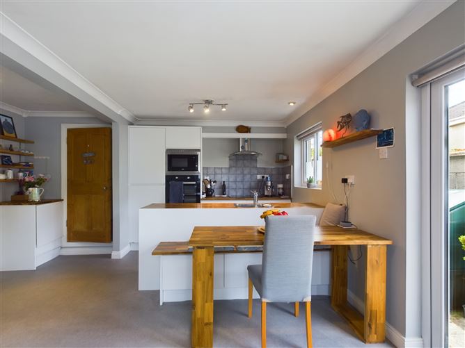1 Saint Ledger Villas, Doneraile Place, Tramore, Waterford