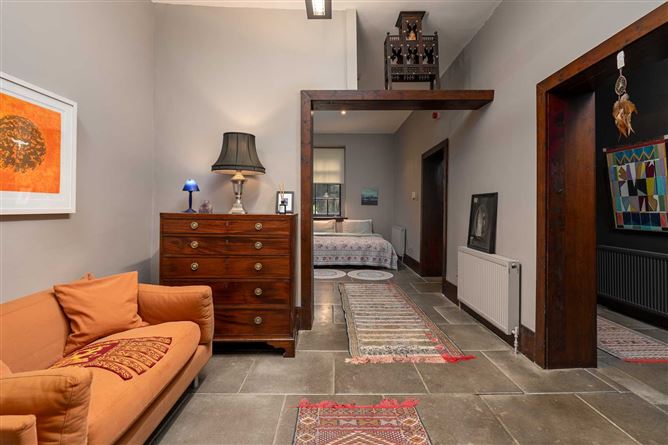 The Basement Apartment, North Great George`s Street, Dublin 1, County Dublin