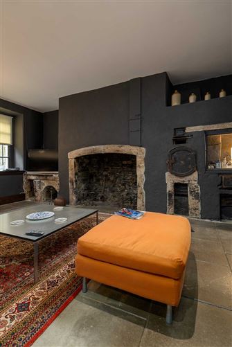 The Basement Apartment, North Great George`s Street, Dublin 1, County Dublin