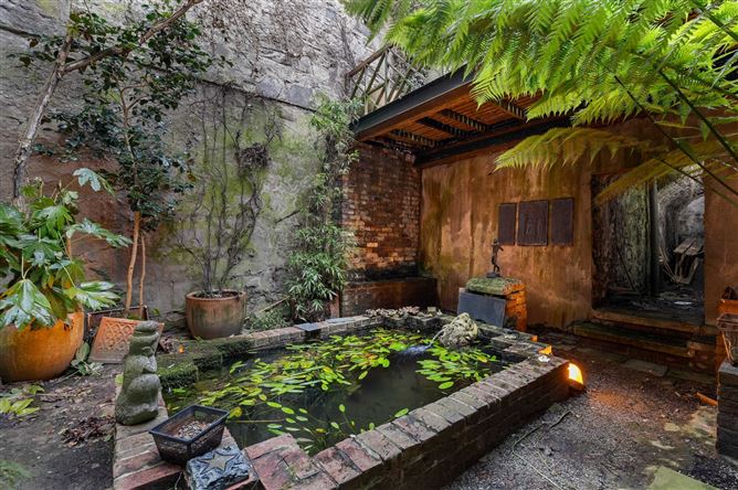 The Basement Apartment, North Great George`s Street, Dublin 1, County Dublin