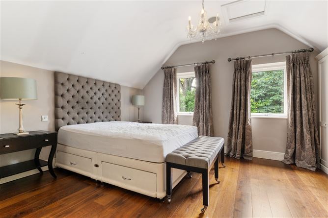 49 & 49A Pembroke Lane, Ballsbridge, Dublin 4