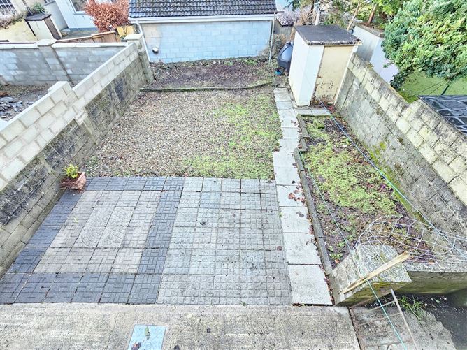 25 Phoenix Court, Kilrush Road, Ennis, Co. Clare
