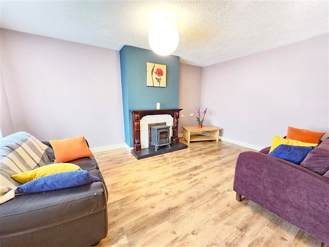 25 Phoenix Court, Kilrush Road, Ennis, Co. Clare