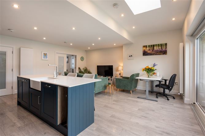 66 The Coppice, Woodfarm Acres, Pamlmerstown, Dublin 20