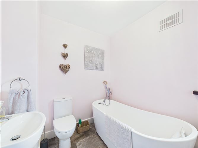 28 Pebble Drive, Pebble Beach, Tramore, Waterford