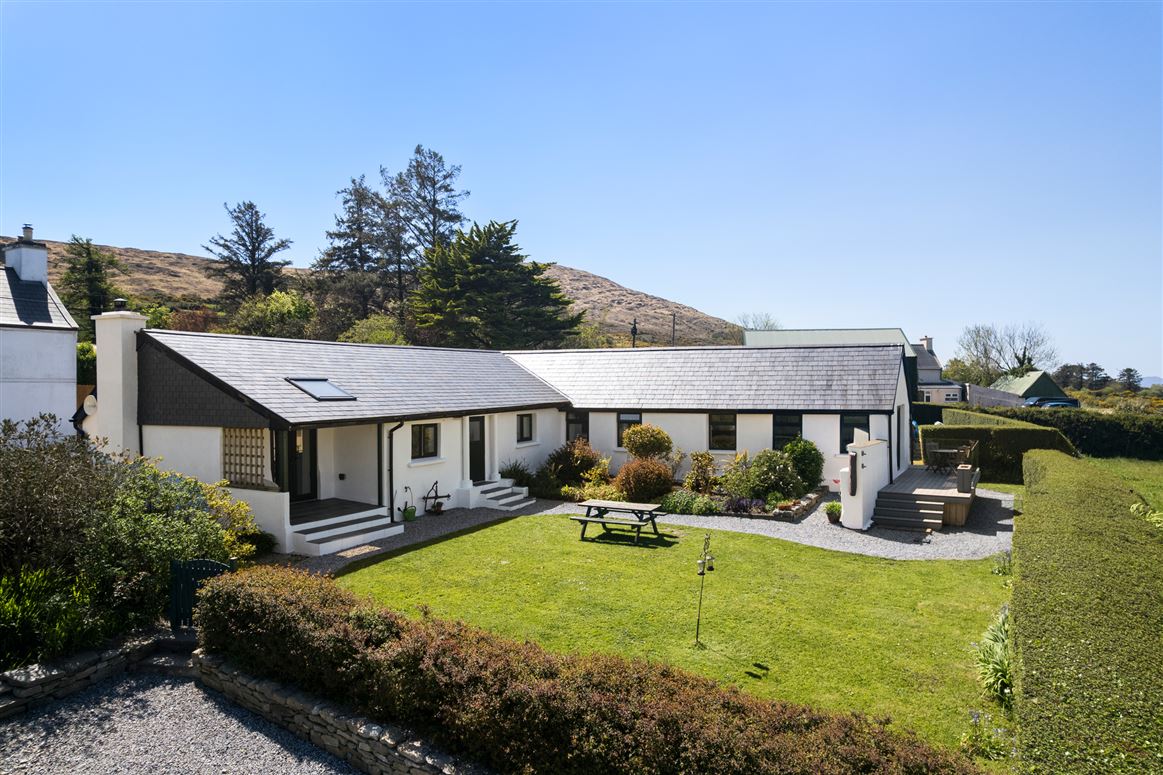 Derryfunshion Cottage, Derryfunshion, Durrus, West Cork