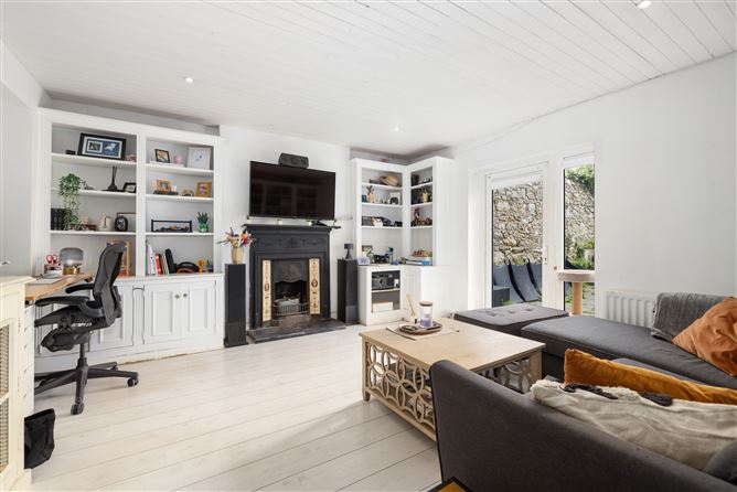 32 Royal Terrace West, Dun Laoghaire, County Dublin