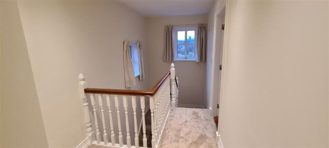 8 Lake View, Acres Avenue, Acres Cove, Drumshanbo, Leitrim