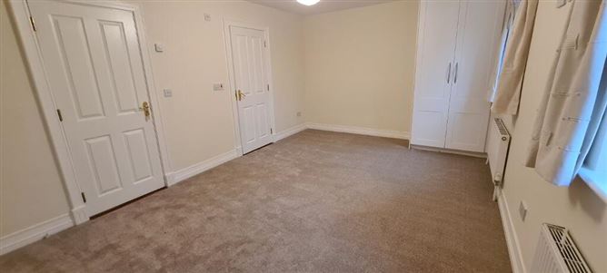 8 Lake View, Acres Avenue, Acres Cove, Drumshanbo, Leitrim