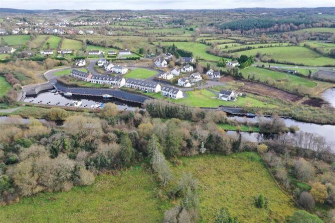 8 Lake View, Acres Avenue, Acres Cove, Drumshanbo, Leitrim