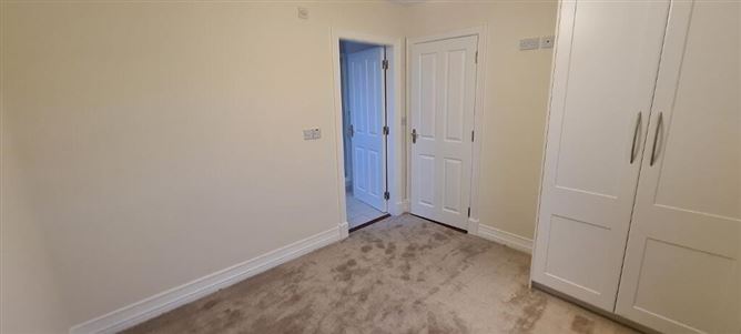 8 Lake View, Acres Avenue, Acres Cove, Drumshanbo, Leitrim