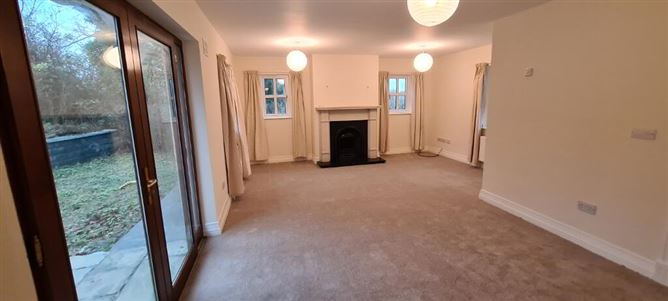 8 Lake View, Acres Avenue, Acres Cove, Drumshanbo, Leitrim