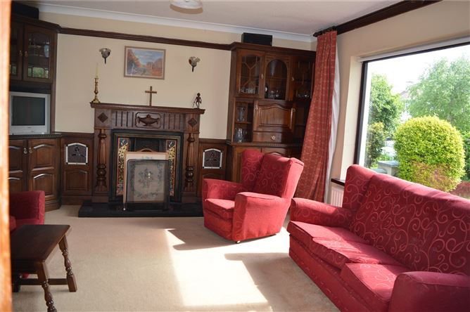 43 Whitehall, Daingean Road, Tullamore, Co. Offaly