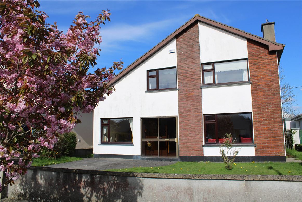 43 Whitehall, Daingean Road, Tullamore, Co. Offaly Sherry Fitzgerald Lewis Hamill 4595377