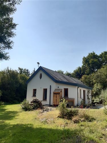 Main image for Fern Cottage, Ballyhinch, Whitegate, Clare