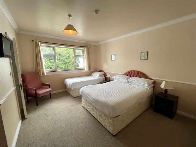 Westfield House, Laharn, Killorglin, Co. Kerry